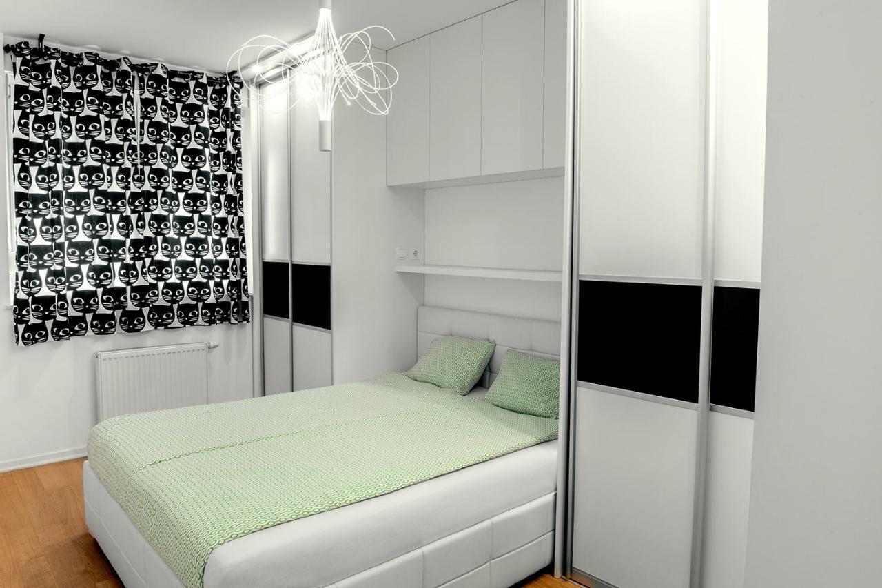 Flexible Selfcheckins 7 - Zagreb - Garage - Electric Vehicle Ccharger - Loggia - New - Luxury - Apartments Repinc 7 エクステリア 写真