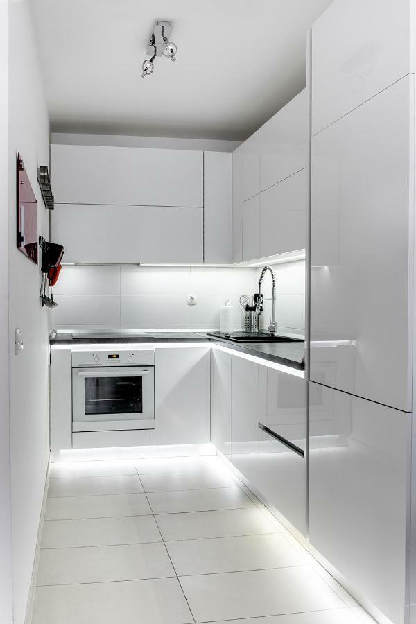 Flexible Selfcheckins 7 - Zagreb - Garage - Electric Vehicle Ccharger - Loggia - New - Luxury - Apartments Repinc 7 エクステリア 写真